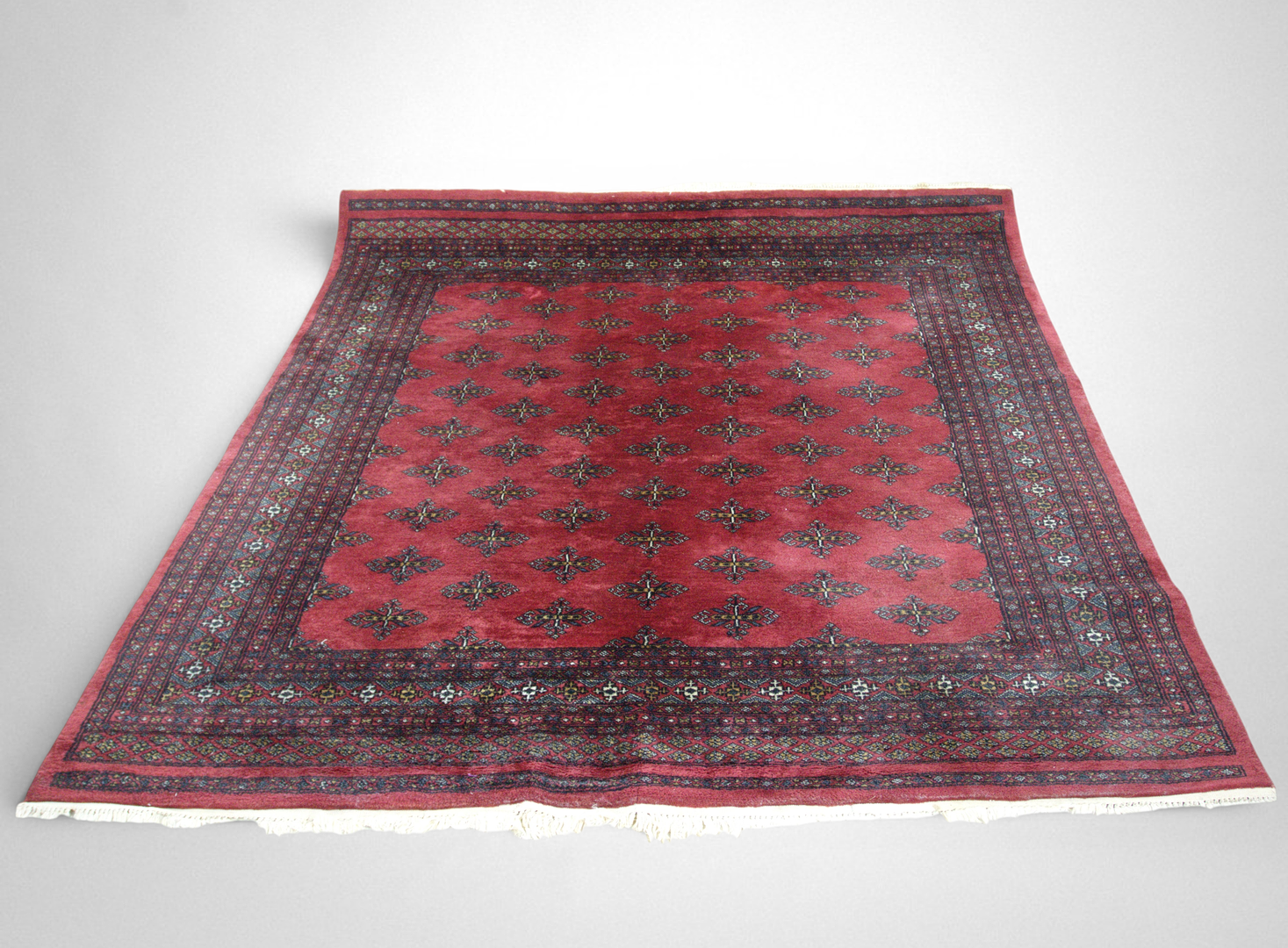 MATTA, orientalisk, "bokhara", ull, ca 218 x 170 cm, Pakistan.