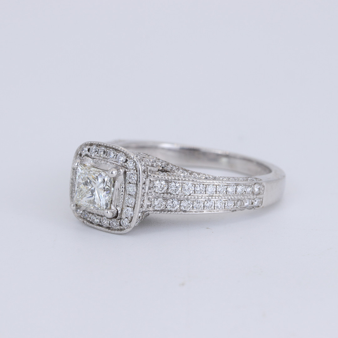 14CT DIAMOND (1.44 CT) RING.