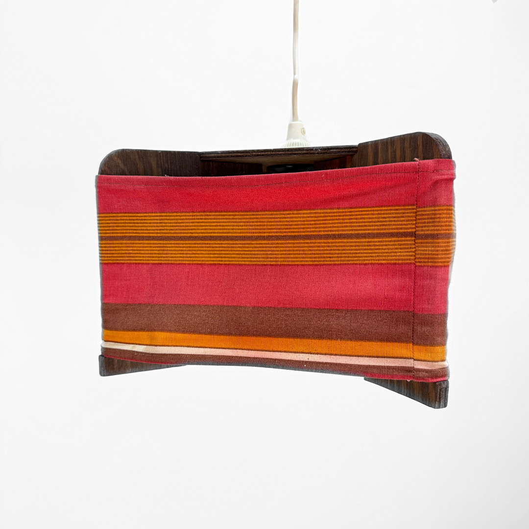 TAKLAMPA - Trä och textil, 1970-tal.