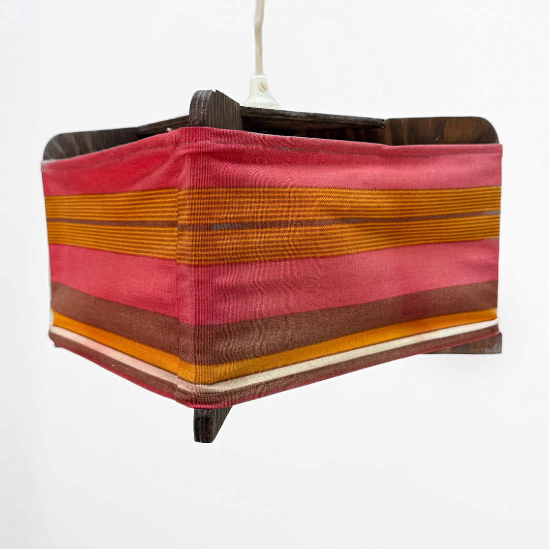 TAKLAMPA - Trä och textil, 1970-tal.