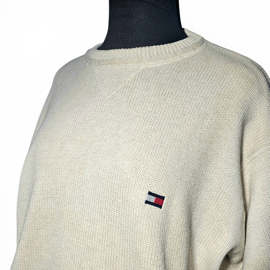 TOMMY HILFIGER. Jersey de algodón color marfil. Talla M.