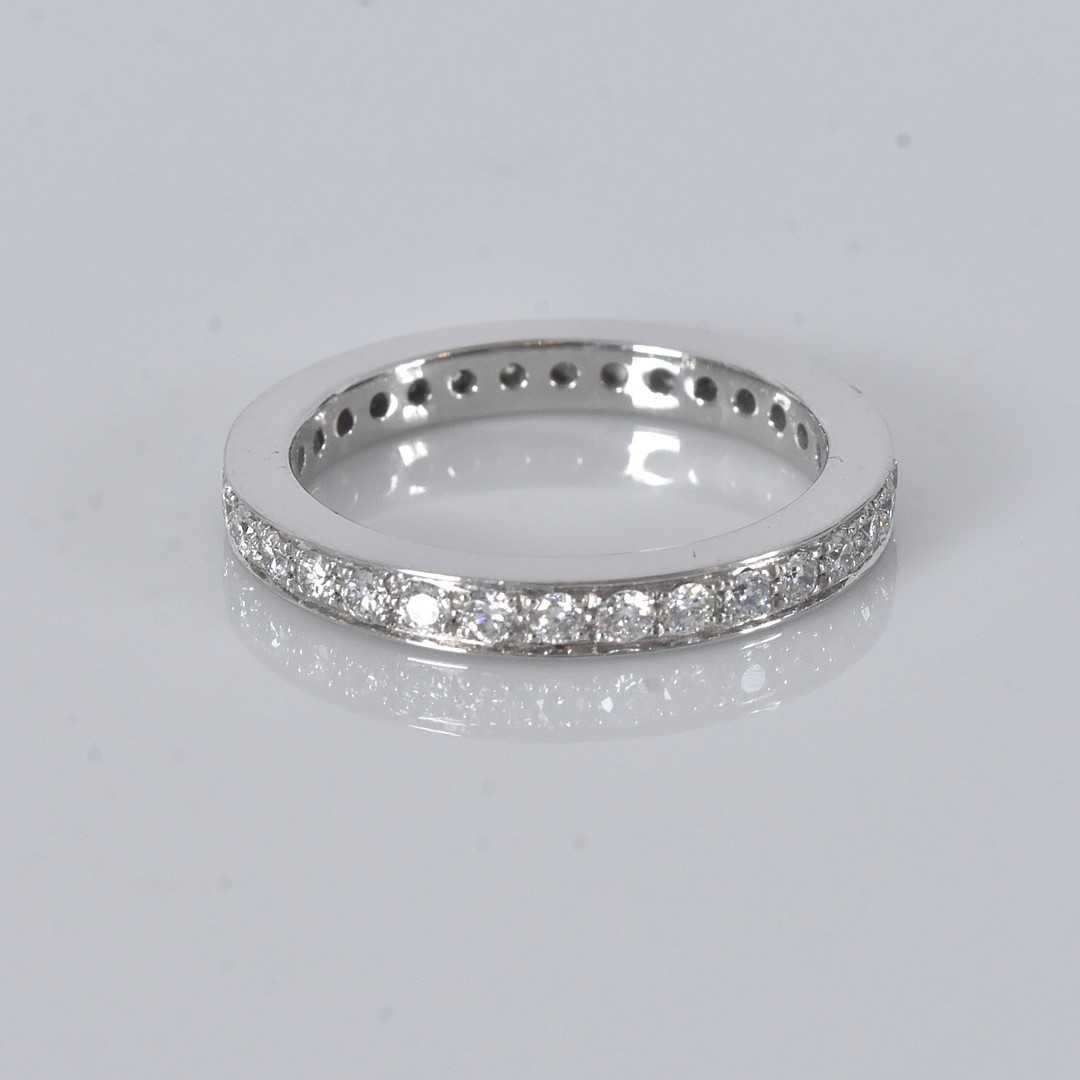 HELALLIANS, diamanter, totalt 0,56ct, platina.