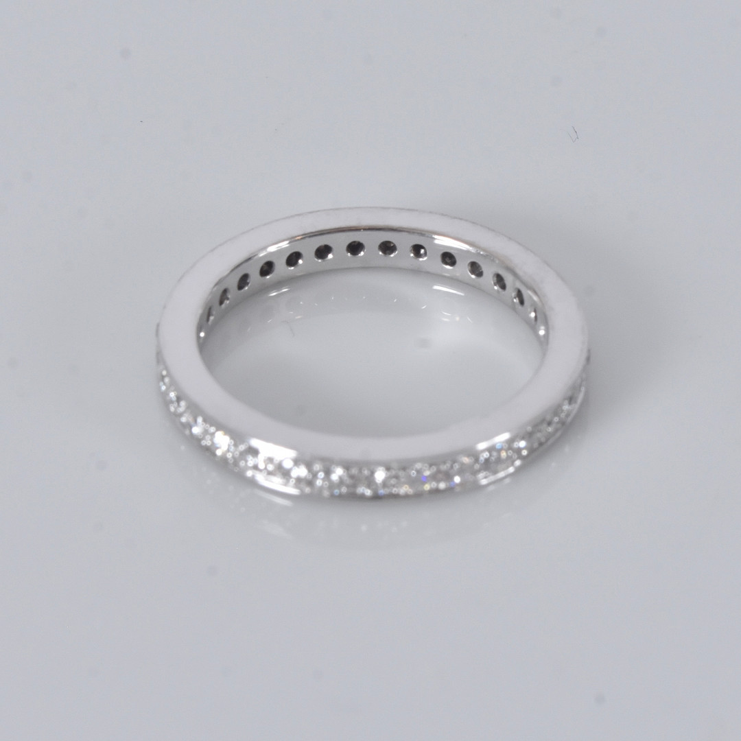 HELALLIANS, diamanter, totalt 0,58ct, vitguld 18K.