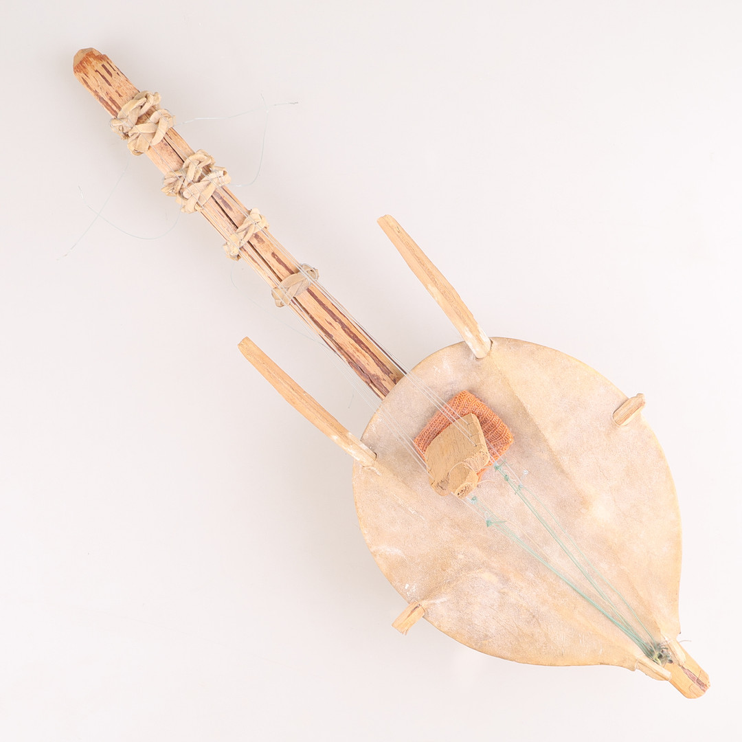 STRÄNGINSTRUMENT, "Kora", Väst Afrika, 1900-tal.