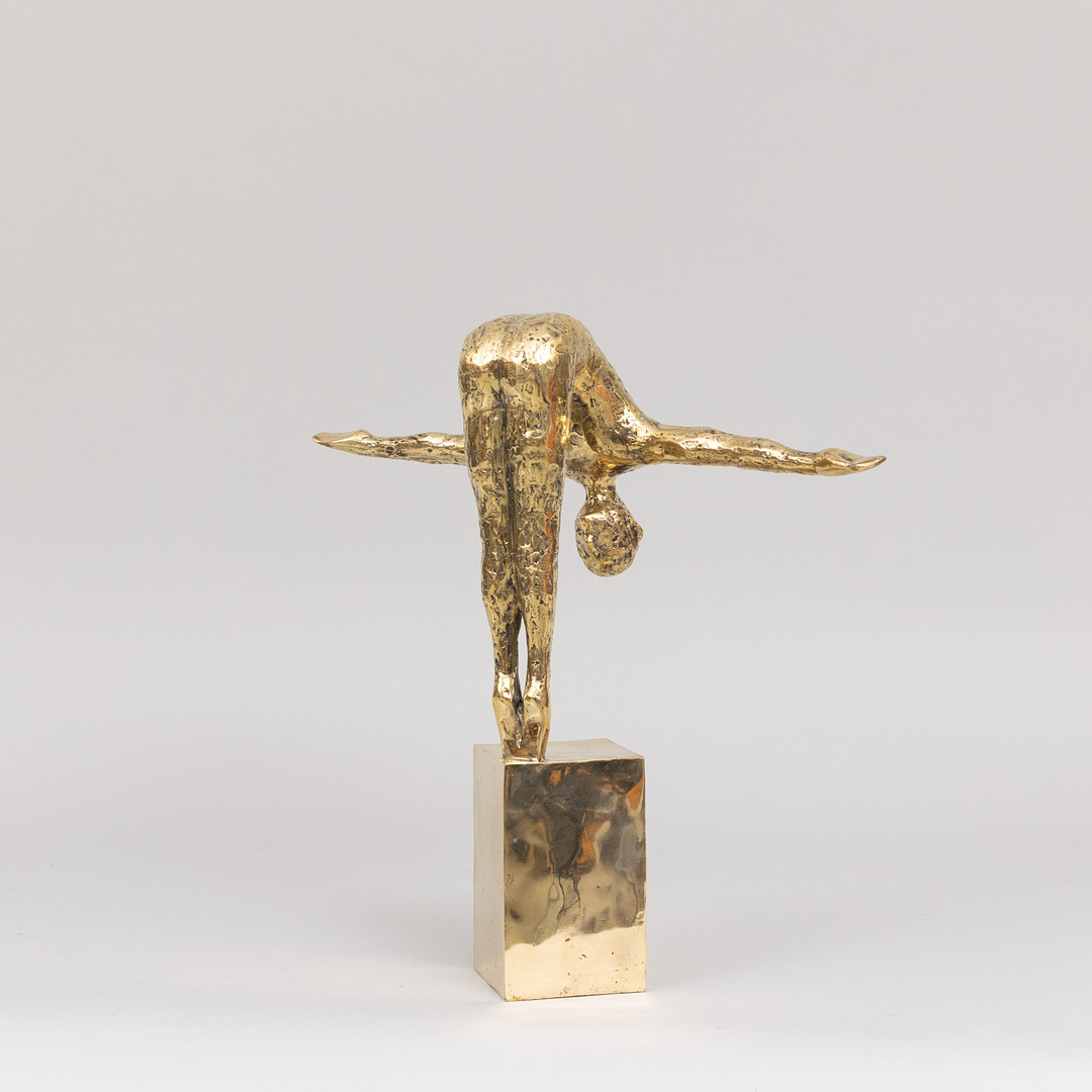 SKULPTUR, Simhoppare, guldpatinerad brons, Art People Gallery, Sweden, stämplad A P G.
