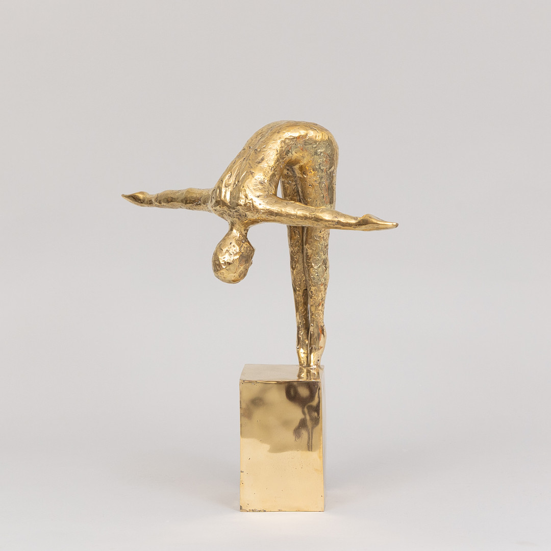 SKULPTUR, Simhoppare, guldpatinerad brons, Art People Gallery, Sweden, stämplad A P G.
