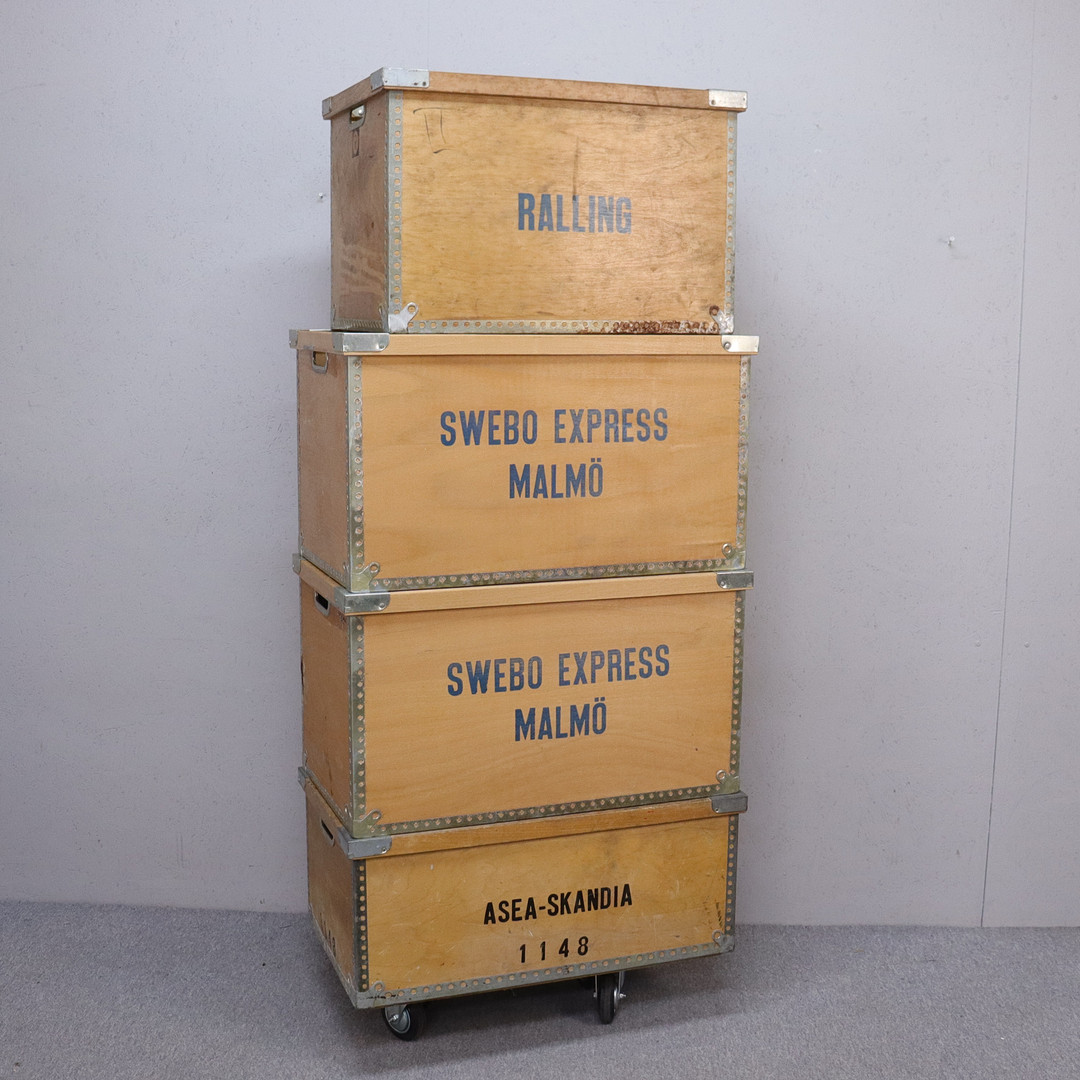 TRÄLÅDOR, Ralling, Swebo Express Malmö, Asea-Skandia, metallförstärkta kanter, 4 st.