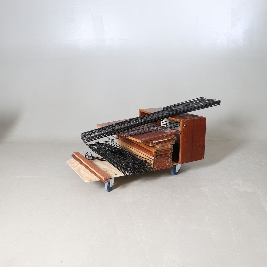 HYLLSYSTEM, 45 delar, stringmodell, teak, 1900-tal.