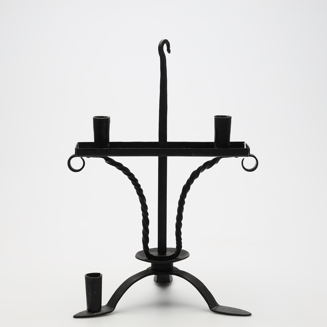 GÖSTA ÅBERG. LJUSSTAKE, smide, monogramsignerad.
