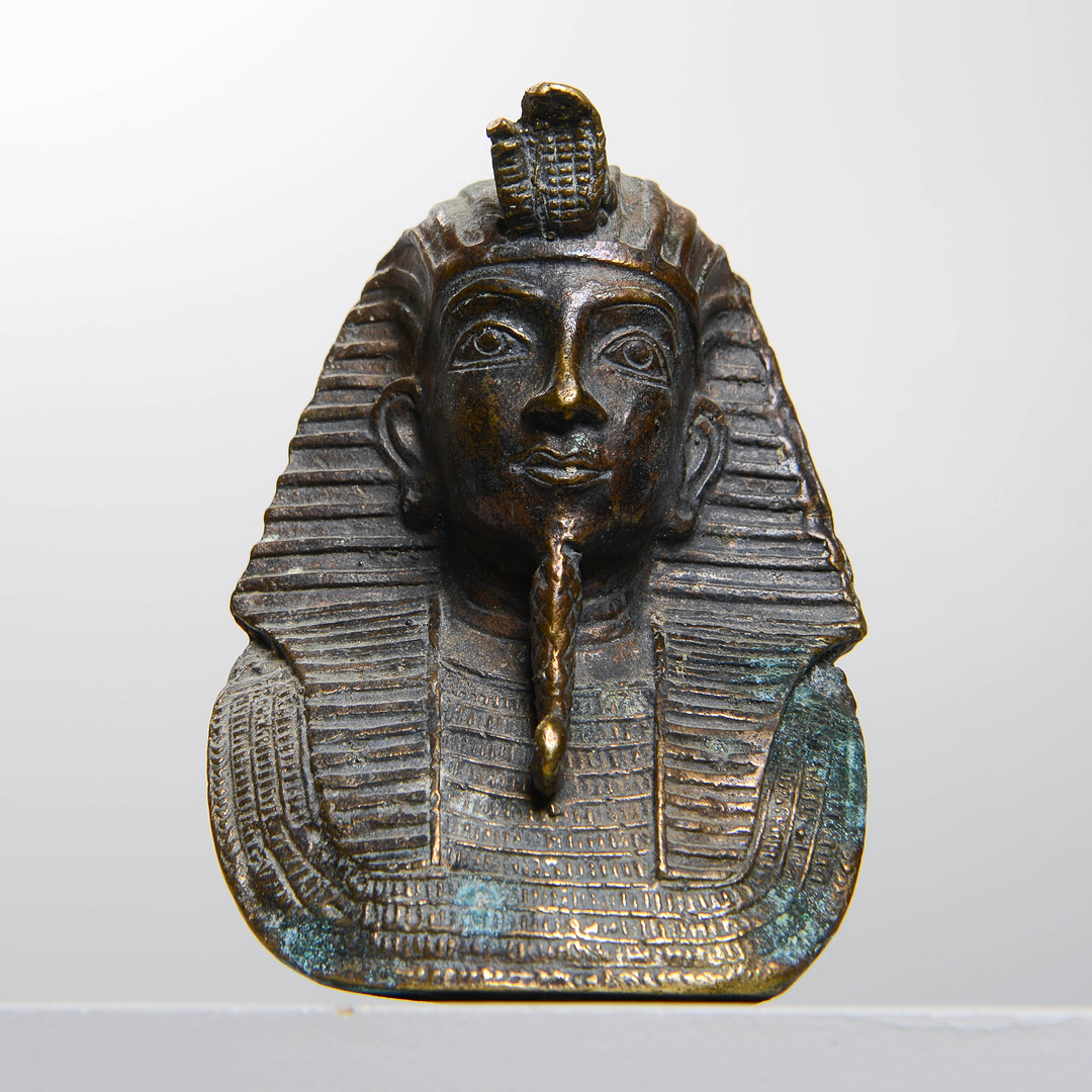 BYST, Tutankhamon, mässing.