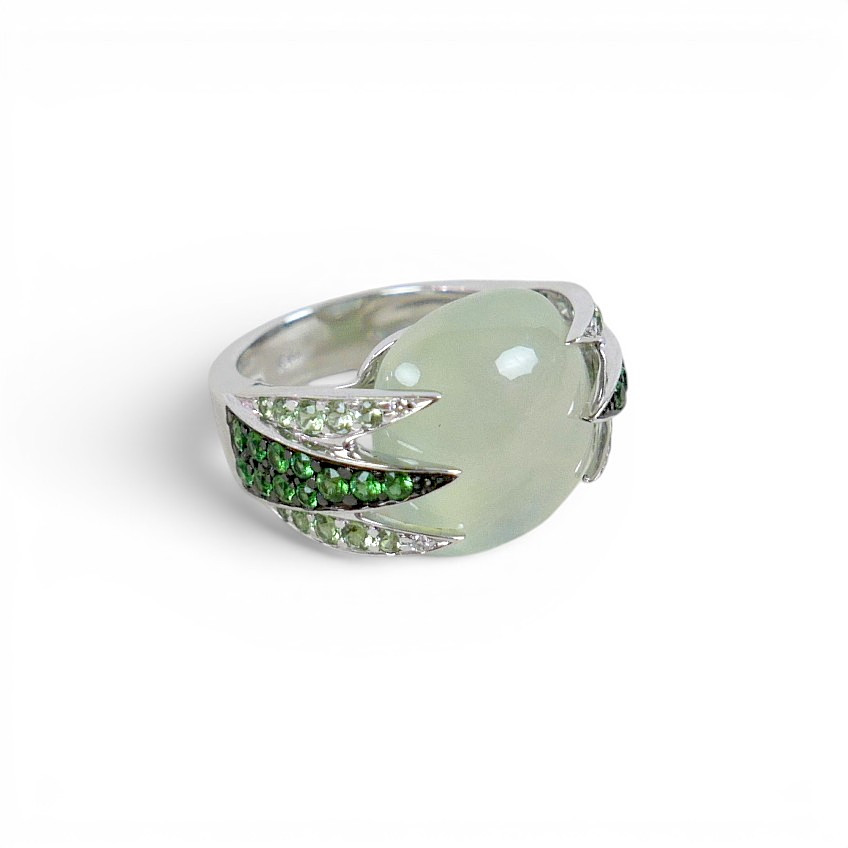 SIFANI 18CT WHITE GOLD RING.