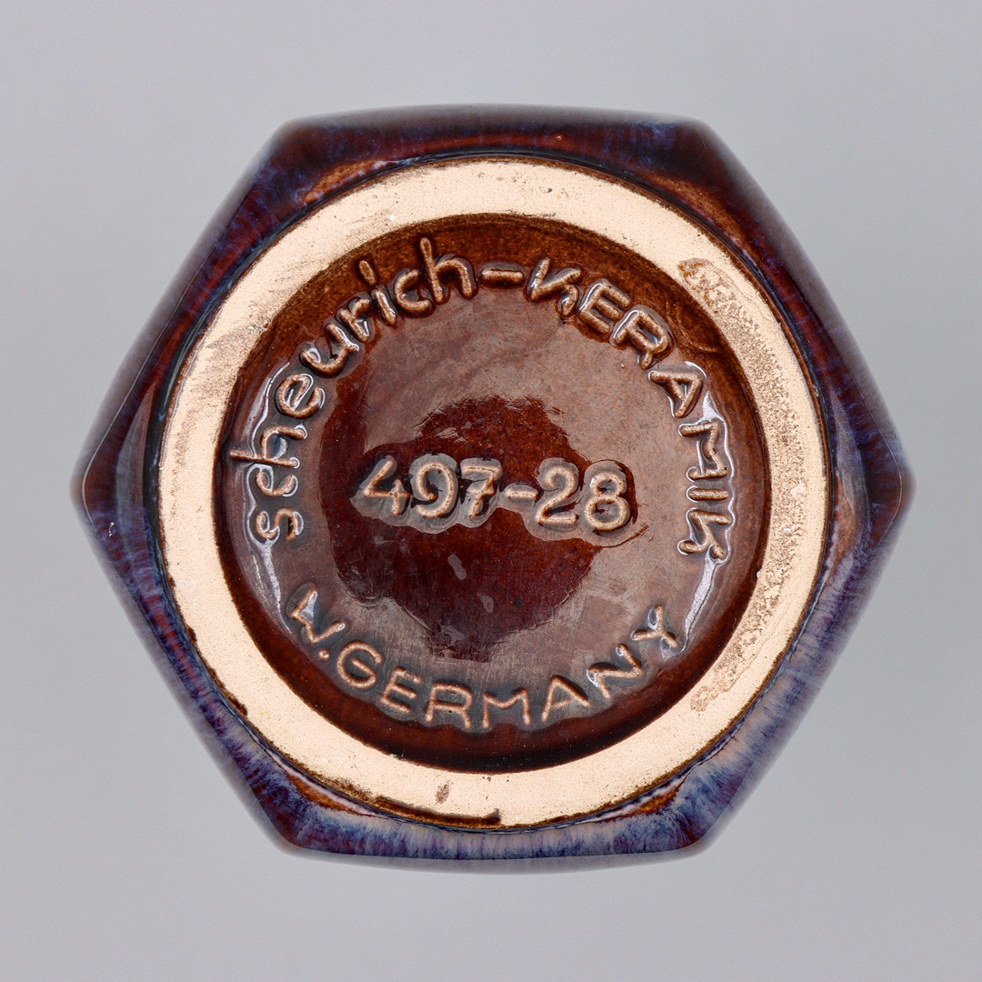 SEXKANTIG VAS I KERAMIK, SCHEURICH, VÄSTTYSKLAND, SENT 1900-TAL.