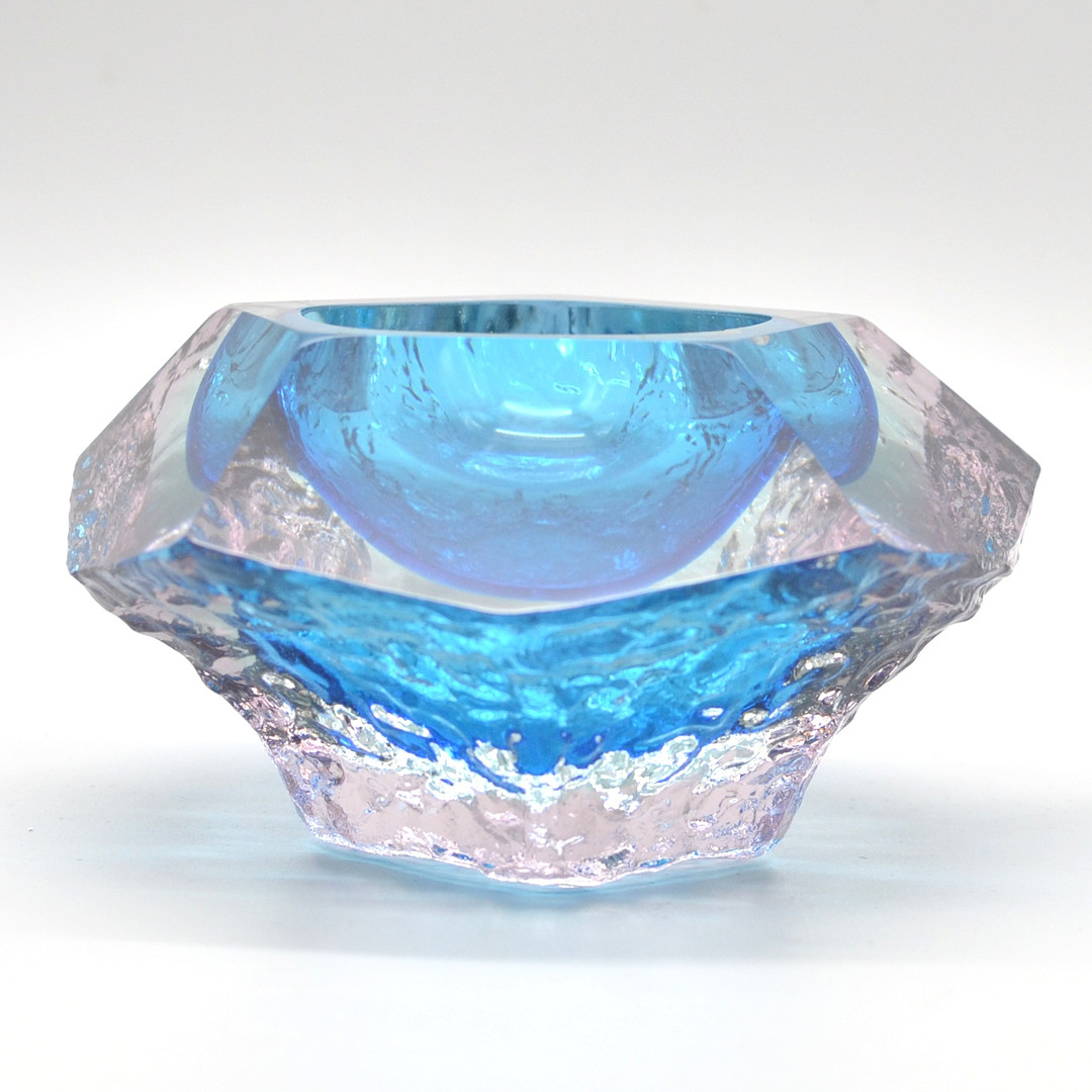 ALESSANDRO MANDRUZZATO. MURANO GLAS, DESIGNERSCHALE, STUDIOGLAS, FROSTED DESIGN, ITALIEN, UM 1960ER JAHRE.