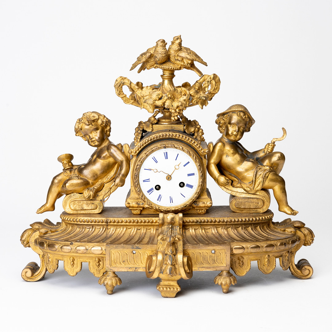 BORDSPENDYL, urverk märkt Japy Fils, förgylld vitmetall och brons, 1800-talets andra hälft.
