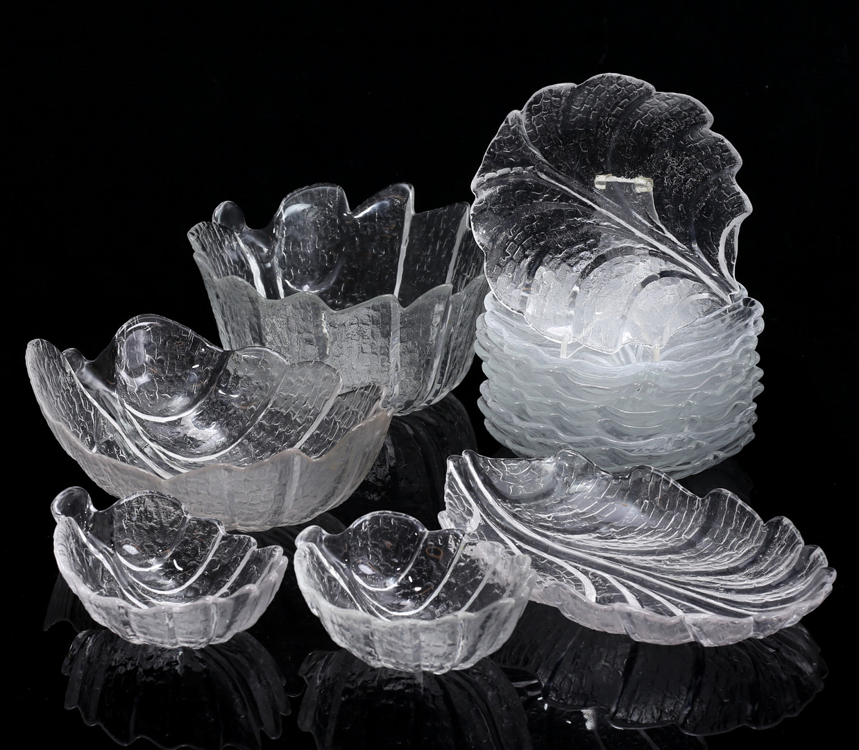 LARS HELLSTEN. Glasservisdelar 15 st, "Eden", Orrefors.
