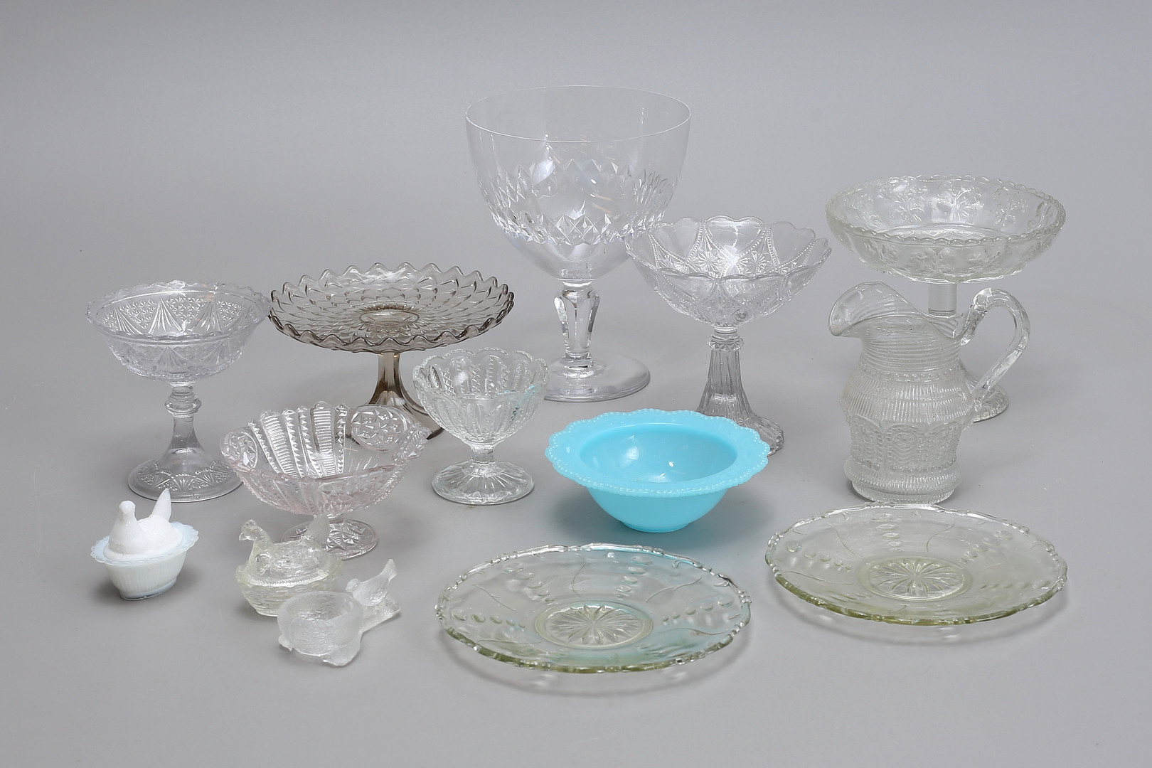 PRESSGLAS, 14 delar, 1900-tal.