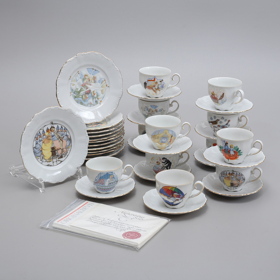 KAFFESERVIS, 36 delar, "H.C Andersens Eventyr", porslin, Fyrklövern.
