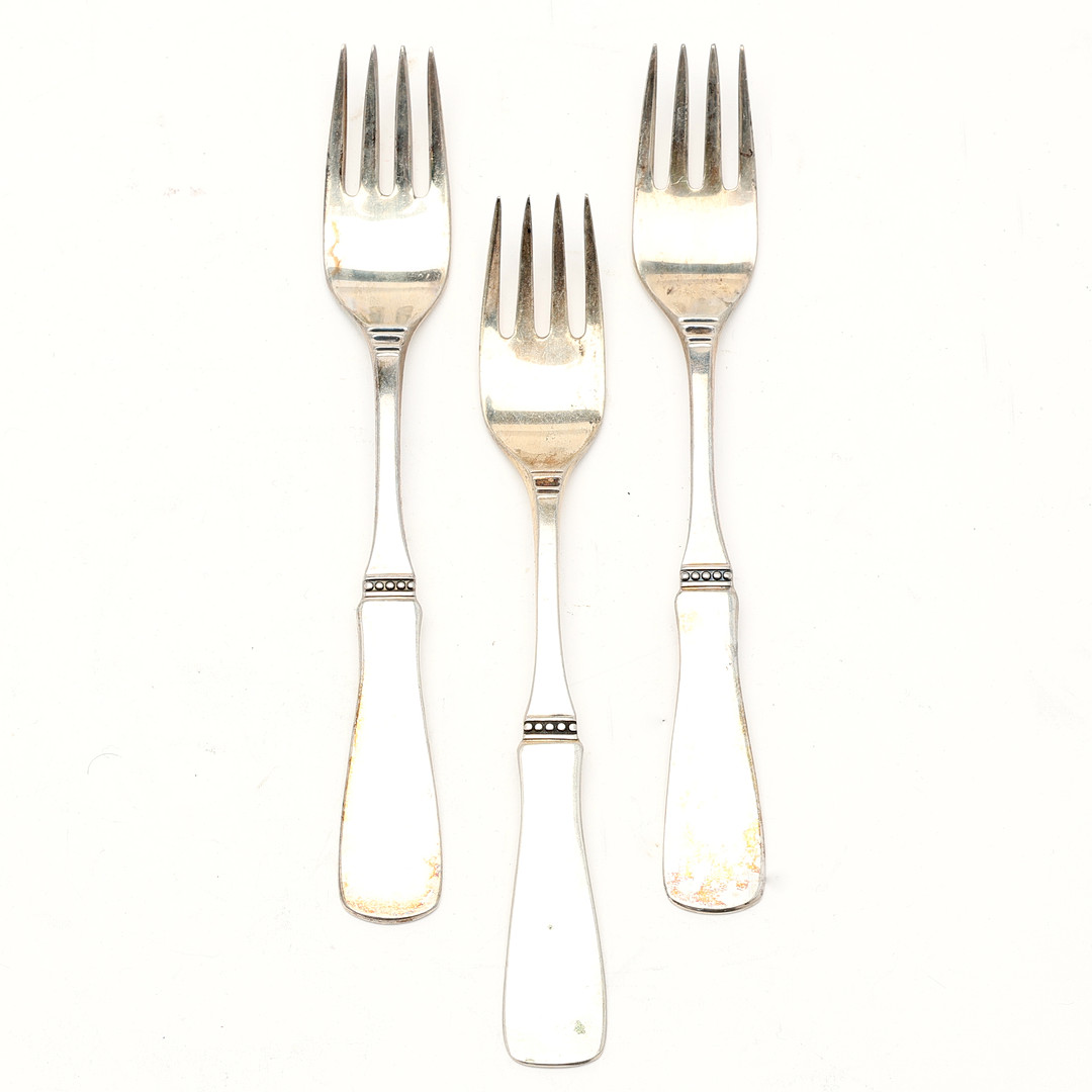 DESSERTGAFFLAR. Silver, "Uppsala, MGAB, 3 st.