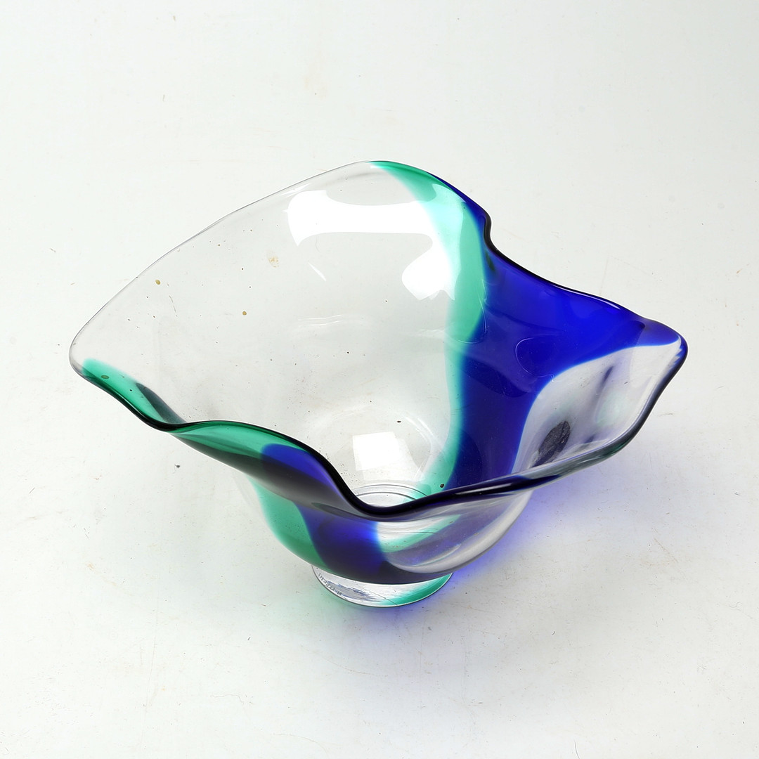 LARS HELLSTEN. SKÅL, glas, Orrefors, signerad.