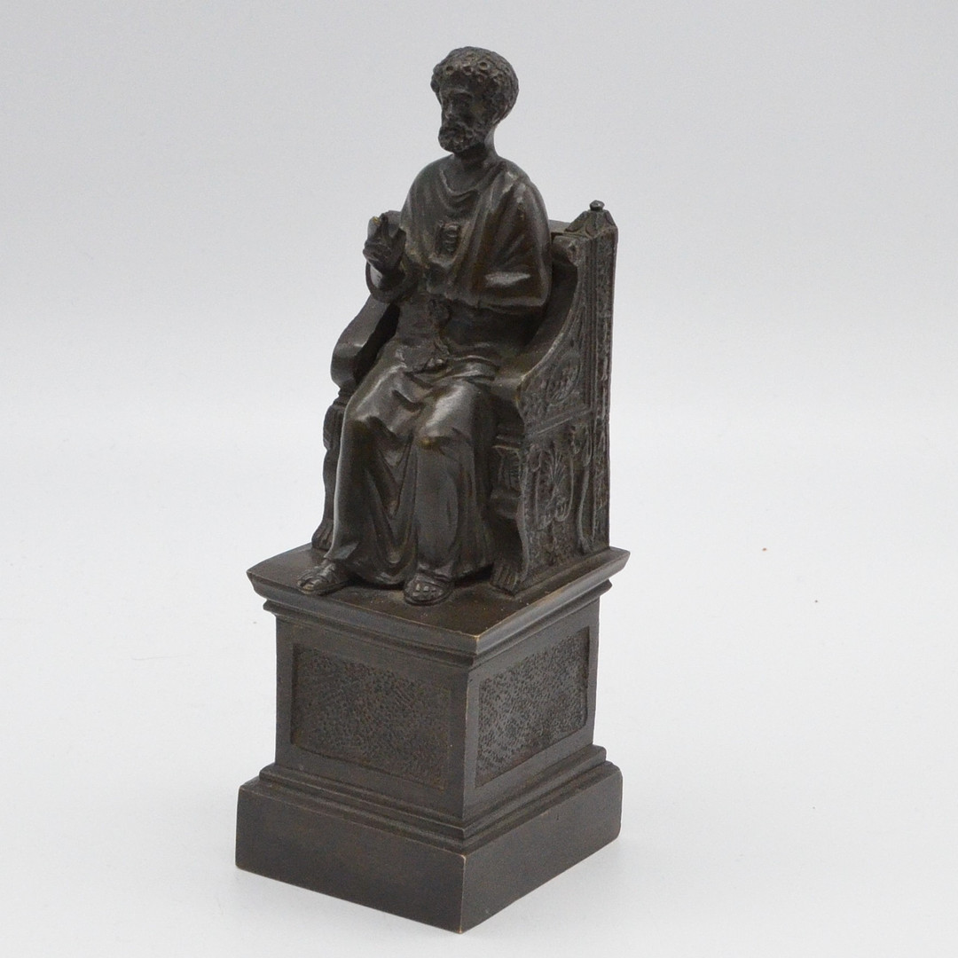 ARNOLFO DI CAMBIO (1245-1302). NACH. HELIGE PETRUS, ITALIENISCHE SKULPTUR AUS PATINIERTER BRONZE, SPÄTE 19. JAHRHUNDERT.