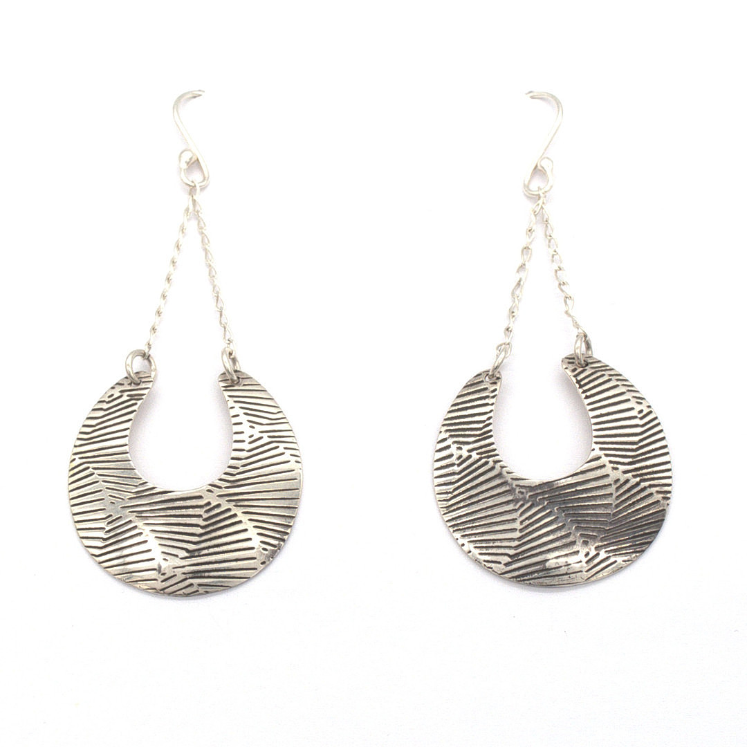 CHRISTIAN&IBANA. DESIGNER CREOLEN; HANDARBEIT; STERLING SILBER 925.