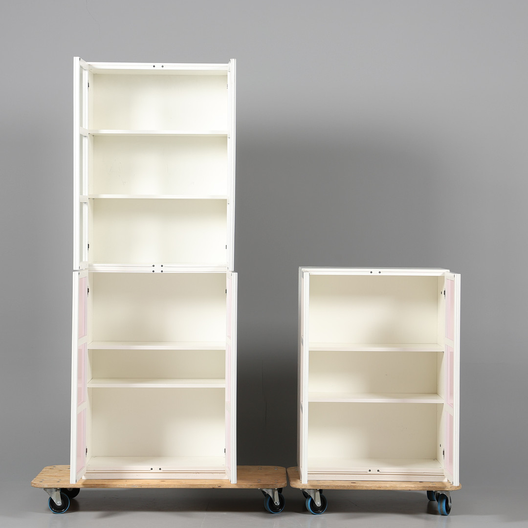 TITTI FABIANI. VITRIN/BOKSKÅP, 3 sektioner, "Book".