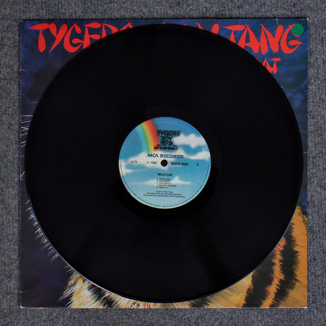 7 LP-SKIVOR, DEF LEPPARD, JUDAS PRIEST, GARY MOORE, DEEP PURPLE, TYGERS OF PAN TANG, ALICE COOPER.