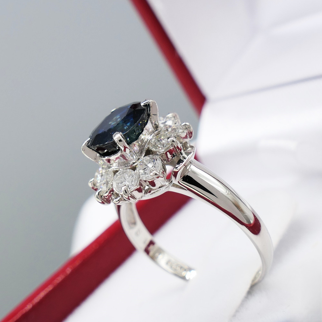 SAPPHIRE (1.80ct) & DIAMOND (0.70ct) ring.