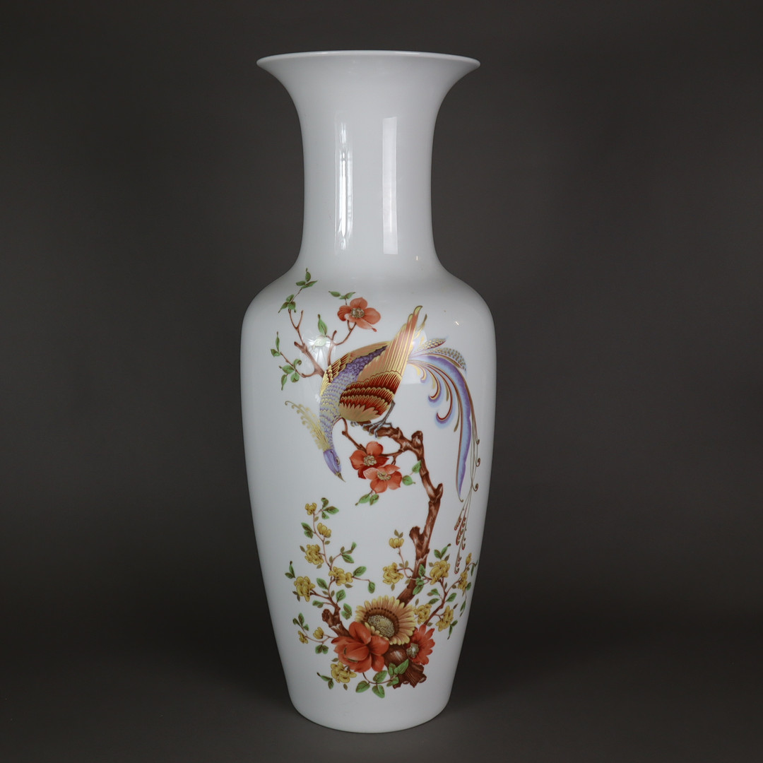 NOSSEK, K. Bodenvase "OLVIA", AK Kaiser Porzellanmanufaktur.