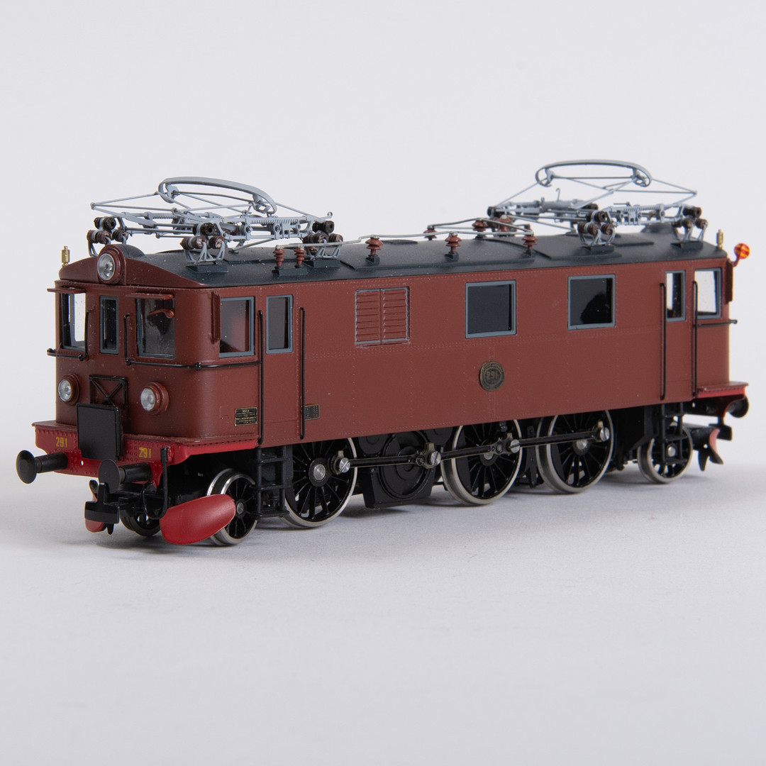 JECO DJH SJ's Du lokomotiv 291. Med original æske.