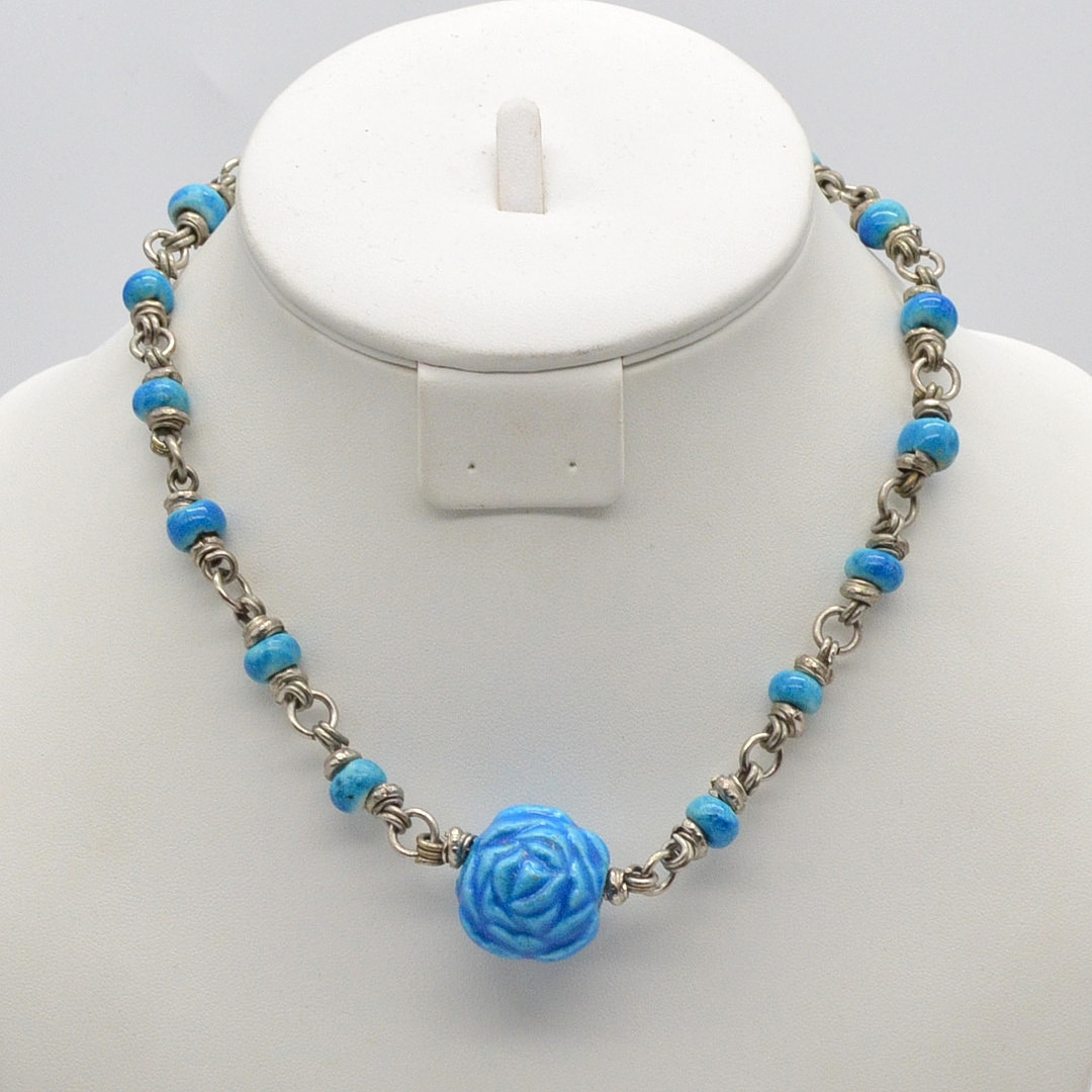 ASIATISCHES COLLIER MIT PORZELLANELEMENTEN, NEUSILBER, HANDGEMACHT, VINTAGE.