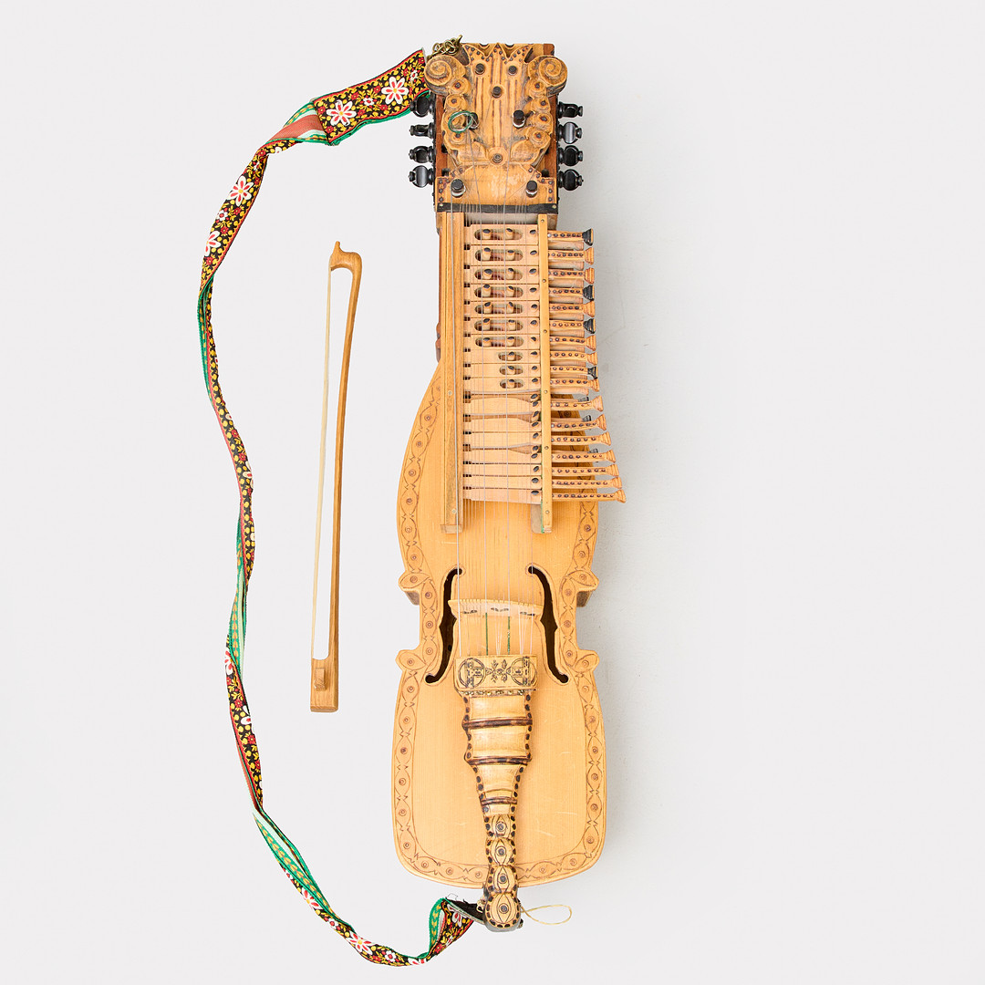 NYCKELHARPA. Hans Börje Jansson, signerad.