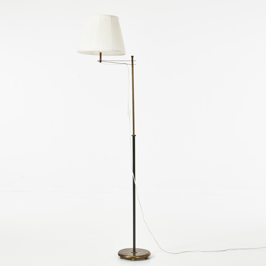 HARALD NOTINI. Golvlampa, modell 15597, Arvid Böhlmarks Lampfabrik, Stockholm, 1950-tal, höj- och sänkbar.