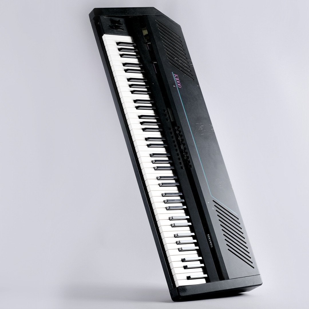 KURZWEIL, synthesizer/keyboard, modell K1000, Japan, 1980-tal.