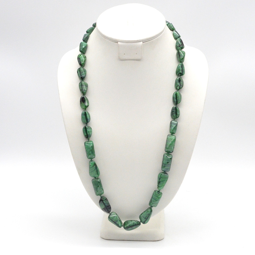 MURANO GLASPERLEN COLLIER, HANDGEMACHT, IN MALACHIT-FARBEN, DER GRÖSSE NACH SORTIERT, SCHRAUBVERSCHLUSS, CA. 72 CM, VINTAGE.