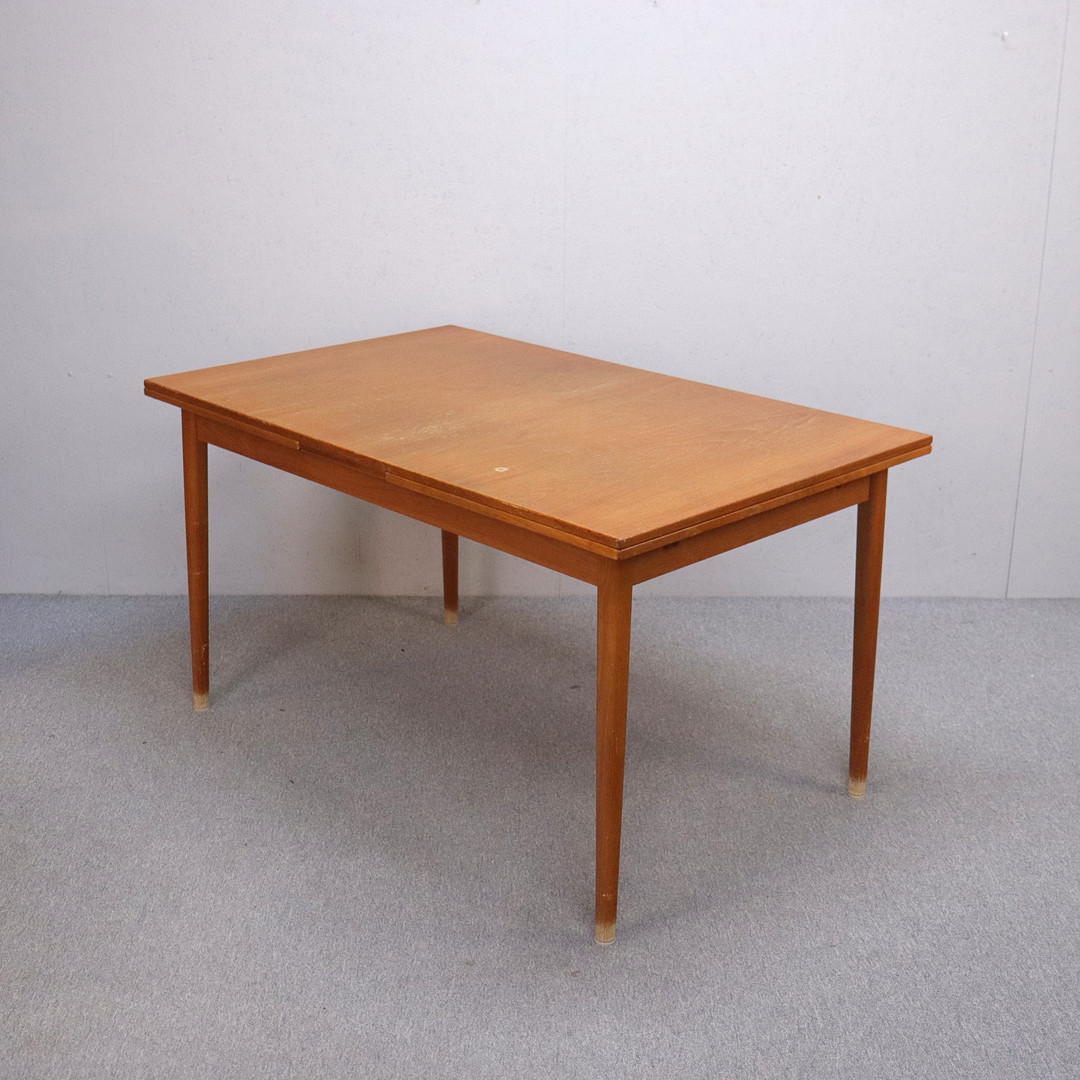 NILS JONSSON. matbord, Troeds Möbelfabrik, Bjärnum, teak, 1960-tal.