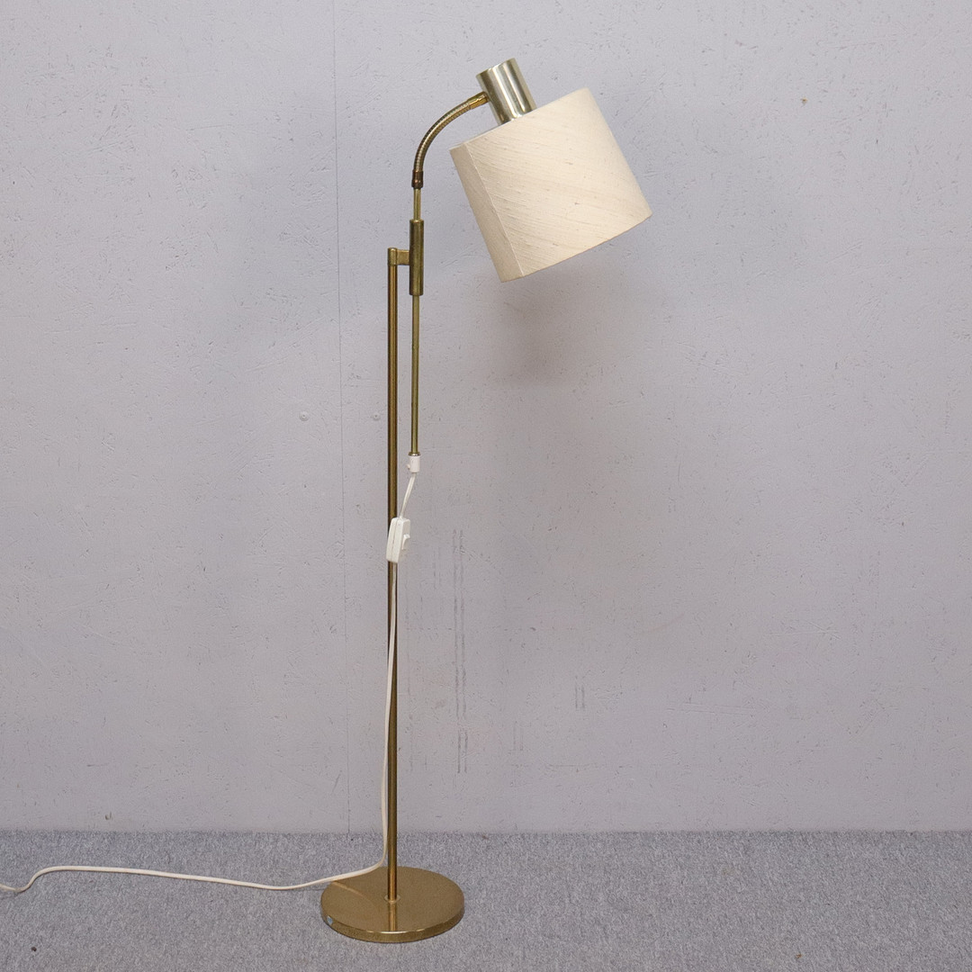 GOLVLAMPA, Möller Armatur, Eskilstuna.
