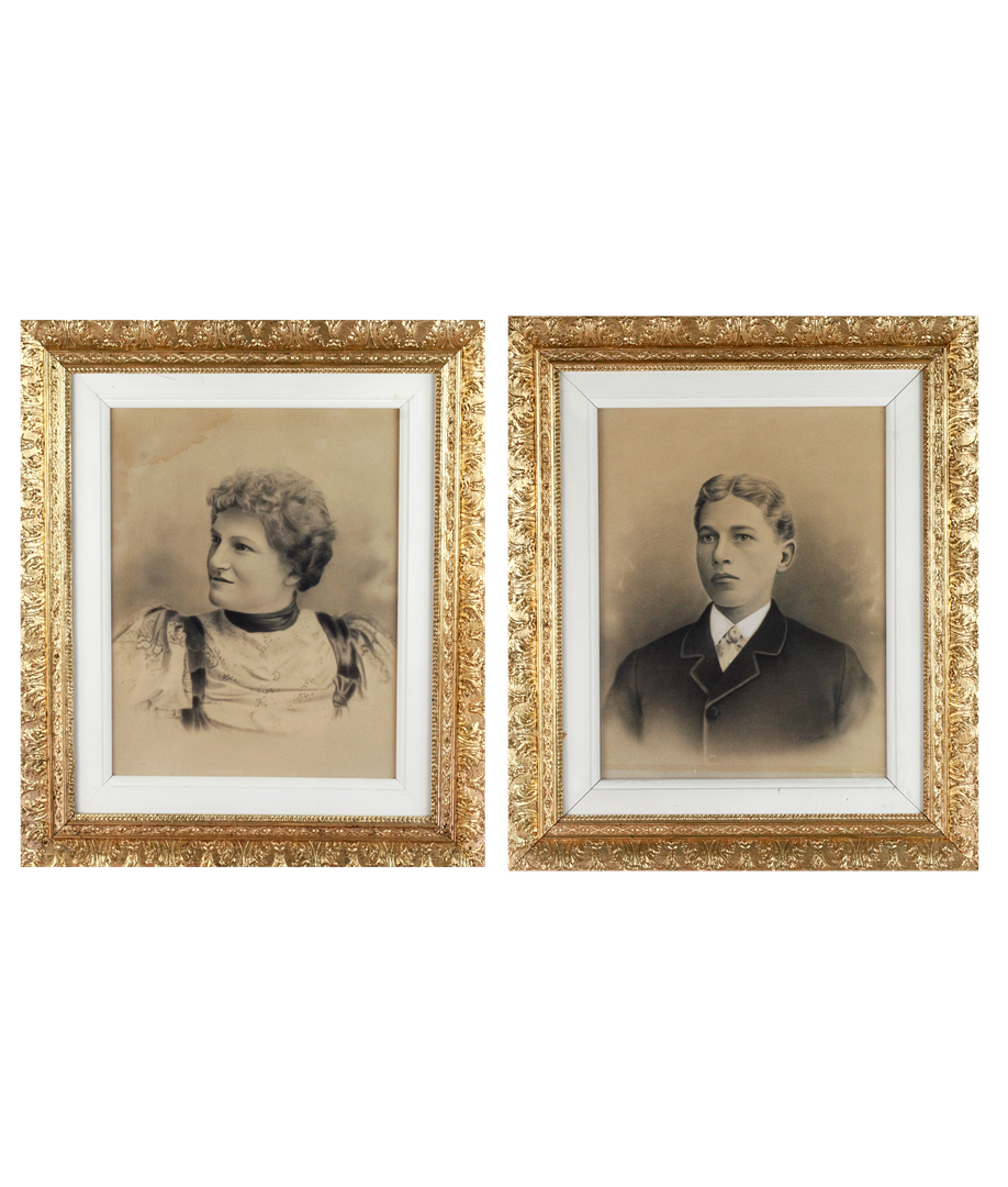 FOTOGRAFIER, 2 st, porträtt, kvinna och ung man, 18/1900-tal.