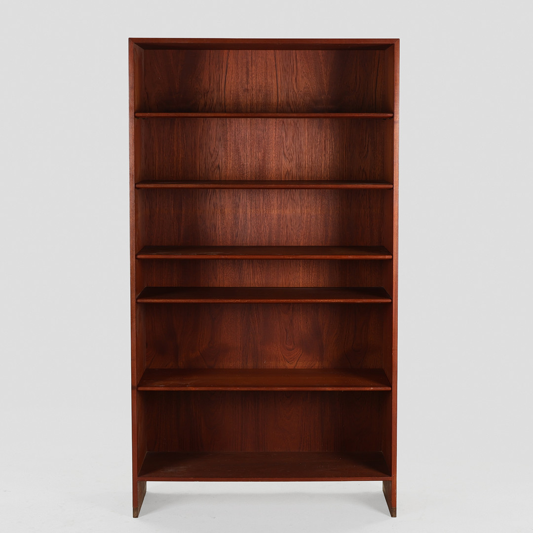 HANS J. WEGNER. Reol af teak, model RY 5, Ry Møbler.