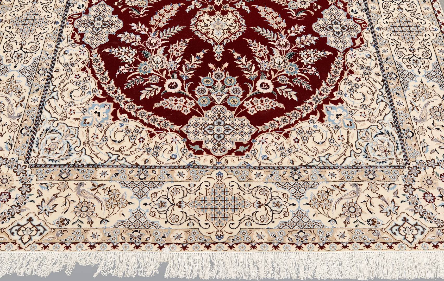 ORIENTMATTA. Nain part silk, s.k 6 LAA ca 800.000 knutar/kvm, 239 x 155 cm.