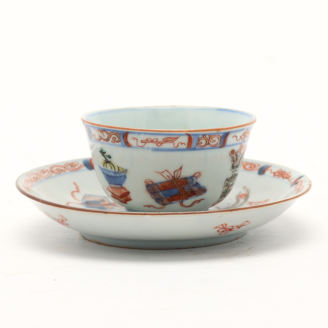KOPP MED FAT, Kina, 1700-tal, porslin.