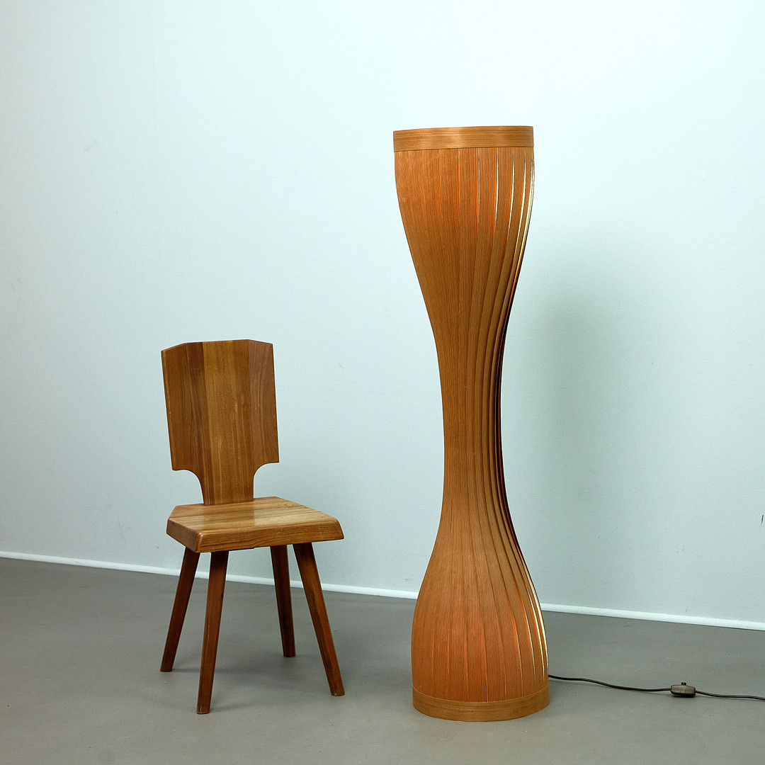 HANS-AGNE JAKOBSSON. für AB Markaryd. Stehlampe, Kiefer, 1960er Jahre, Schweden.