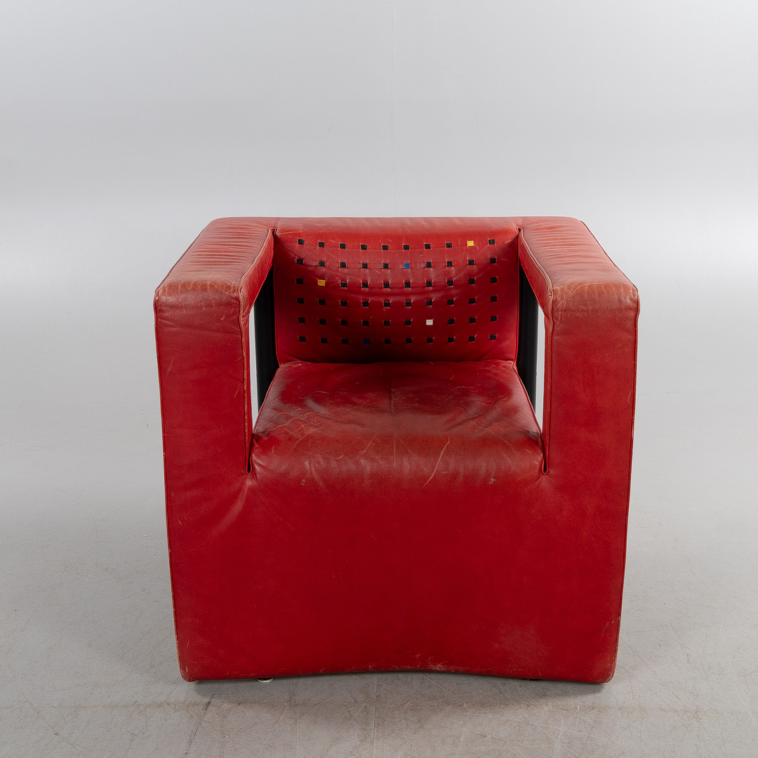 PAOLO PIVA. Fåtölj, "DS-206/11", De Sede, postmodernism, ca 1990, stomme i lackerad metall, klädsel i färgat skinn.