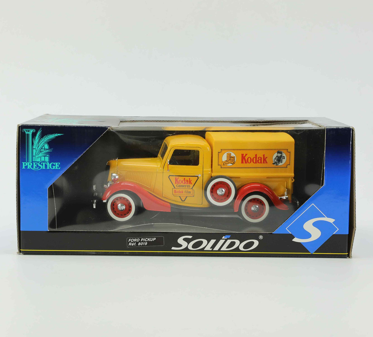 MODELLBIL, "Kodak" Ford V8 Pick-up 1936, Solido Prestige, Frankrike, 1990-tal.