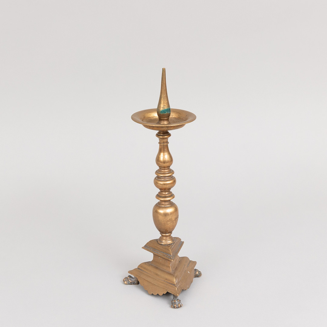 ALTARSTAKE, mässing senbarock, 1700-tal.