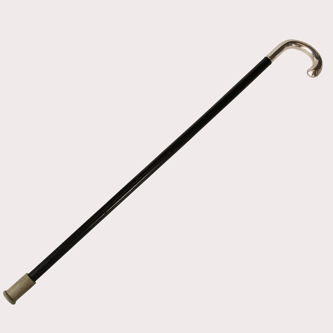 SPATSERKÄPP, svärtat trä, silverhandtag 830/1000, MG AB, Sverige, år 1934.
