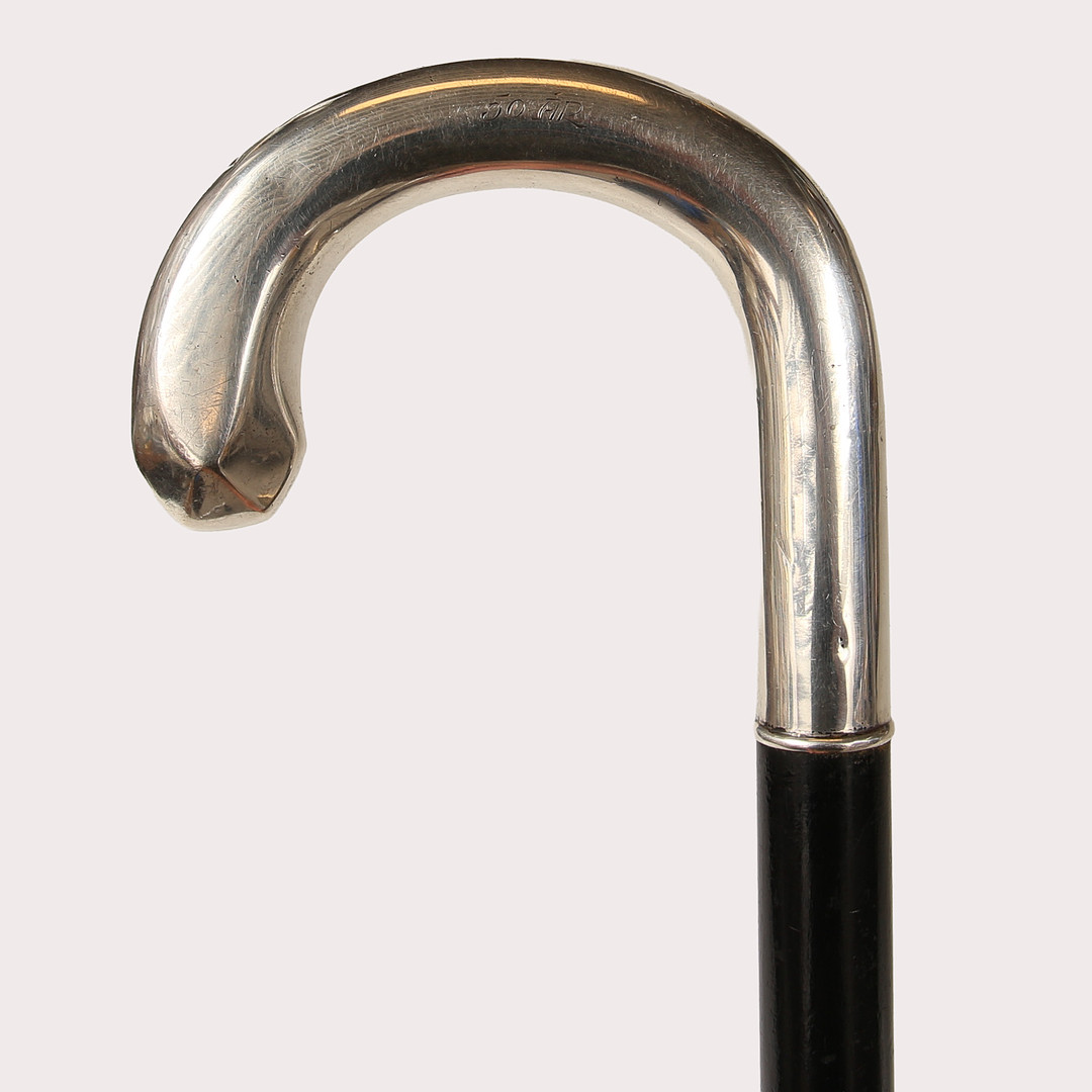 SPATSERKÄPP, svärtat trä, silverhandtag 830/1000, MG AB, Sverige, år 1934.
