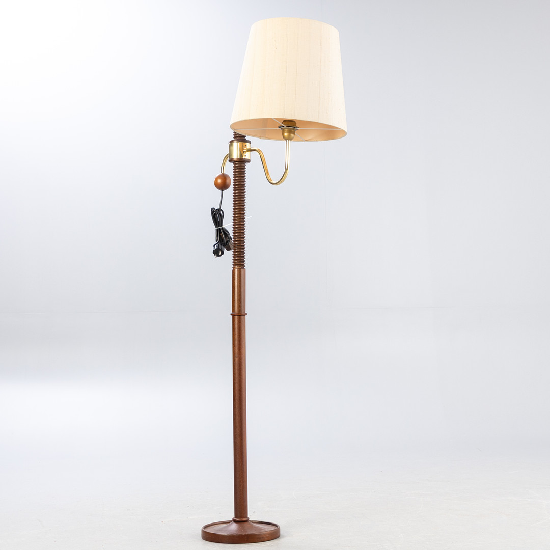 Stehlampe mit Höhenverstellung durch Spindel, 1960er Jahre.