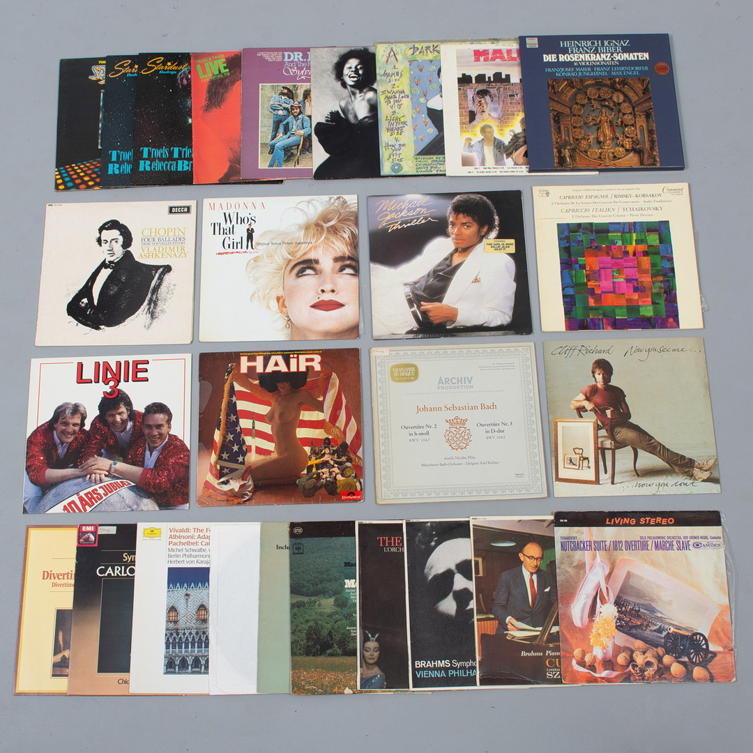 Samling af vinyl-plader (27).