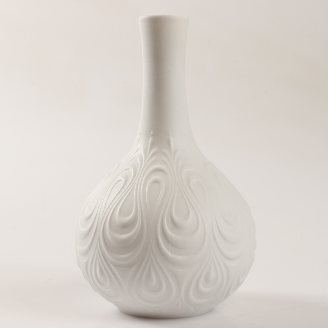 BJÖRN WIINBLAD. Vas, porslin, Studio-Linie, Rosenthal, Tyskland.